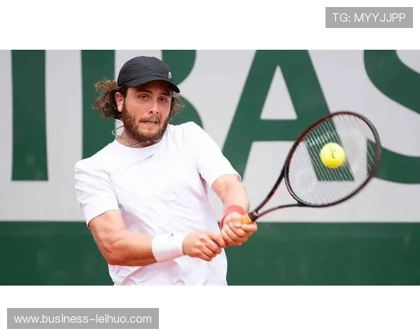 网球赛场风云再起 新星崛起挑战老将席位 赛季精彩对决引人瞩目